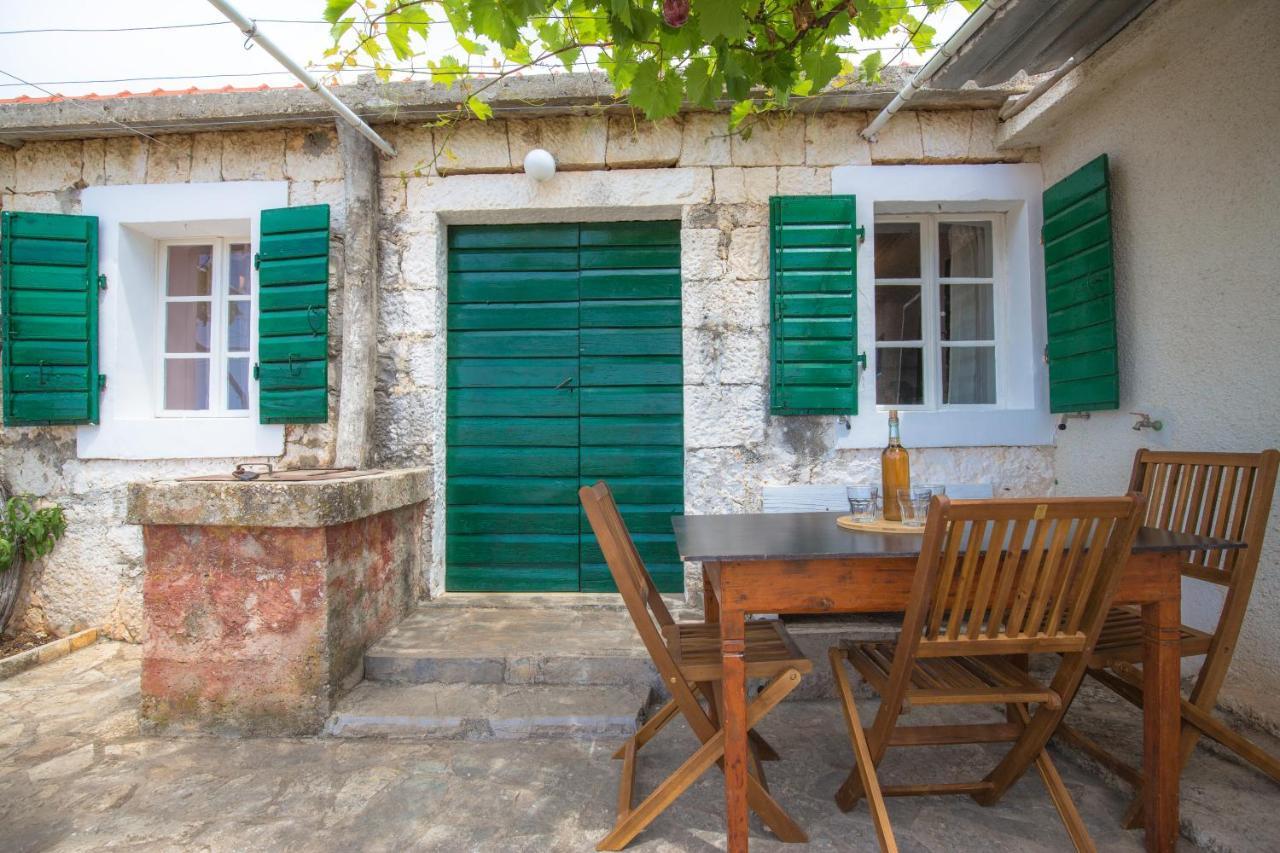 Dalmatian Stone House Villa Rogoznica  Bagian luar foto